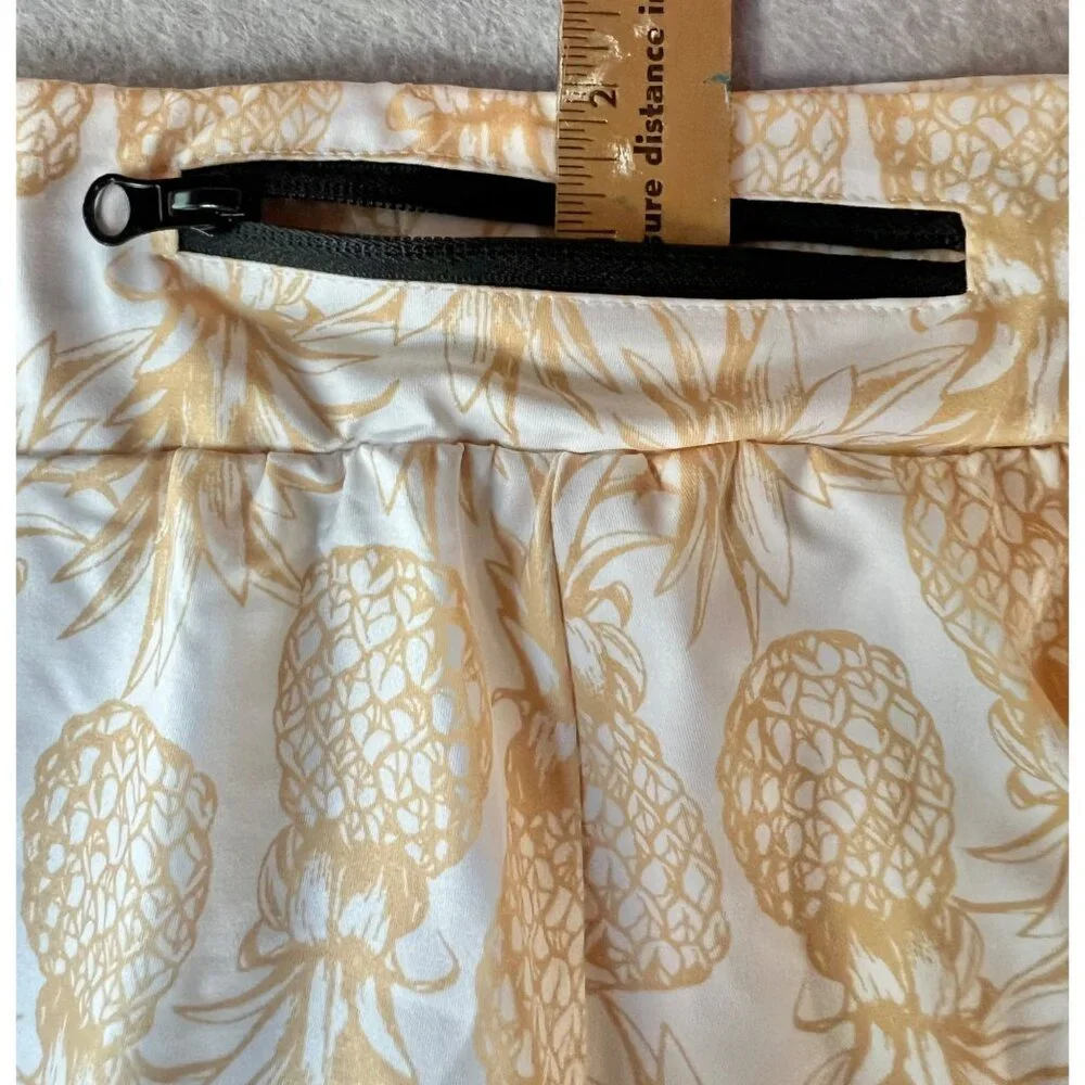 Pineapple Print Womens Joggers Shorts Medium Yellow & White Polyester Spandex - Picture 6 of 6